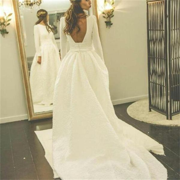 Everlasting Bridal Dresses 