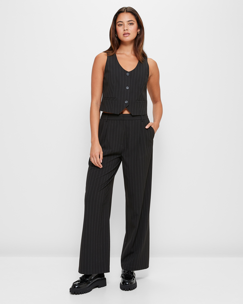 NEW WORLD FASHION PTE., LTD