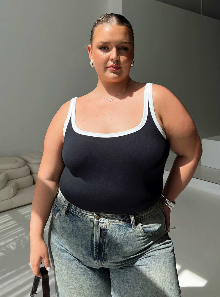 Princess Polly Curve