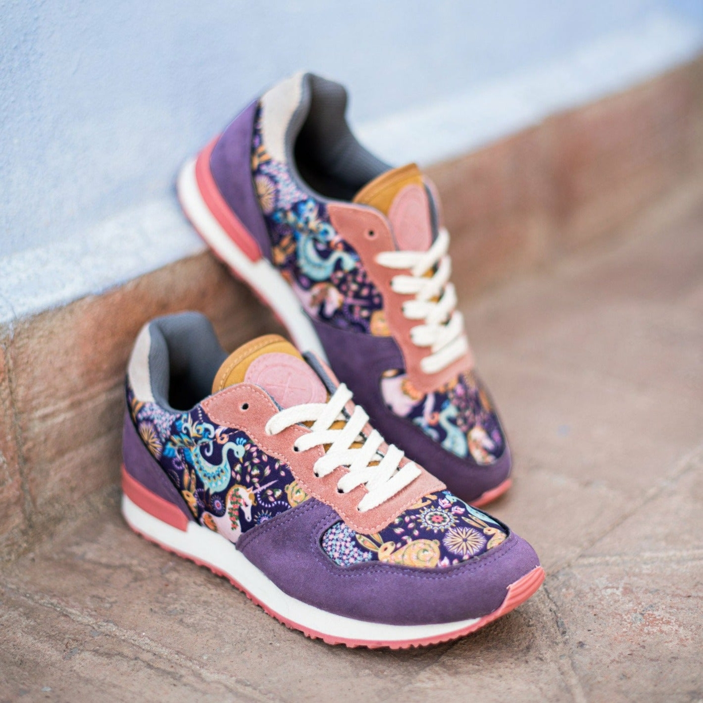 Inkkas - Global Footwear