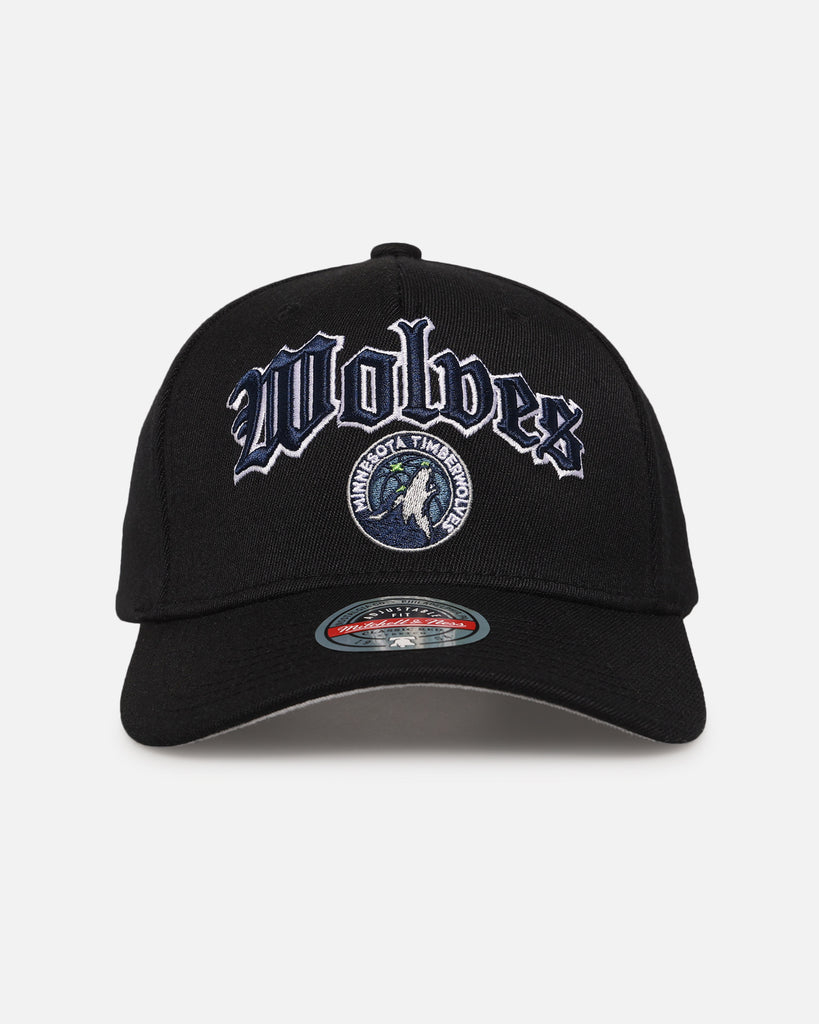 MITCHELL &amp; NESS