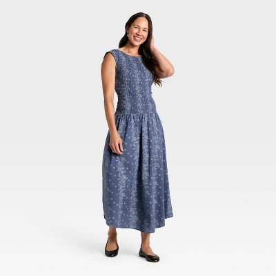 Women's Smocked Midi A-Line Dress - Universal Thread™ Blue Floral M