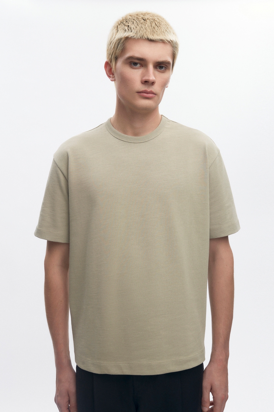 Men's Box Slub Tee in Desert