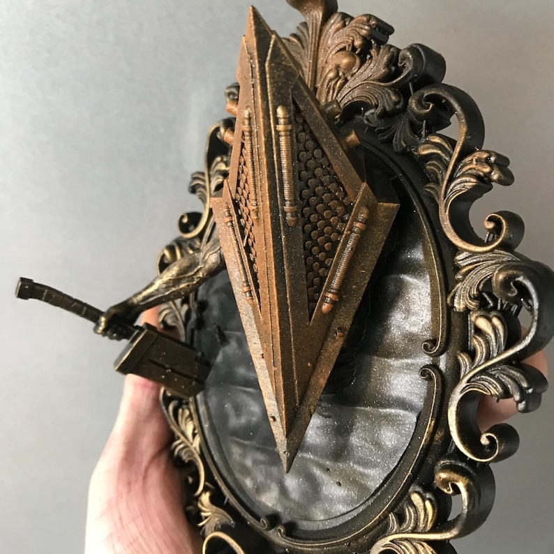 Silent Hill Pyramid Head Wall Art | Gothic Horror Decor | Ornate Baroque Wall Hanging | Dark Video Game Fan Art | Macabre Gaming Gift