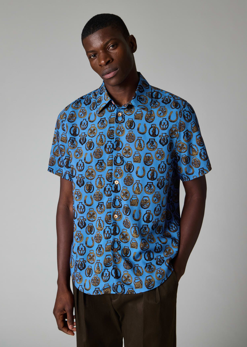 Men's Casual-Fit Blue 'Lucky Charm' Print Short-Sleeve Shirt