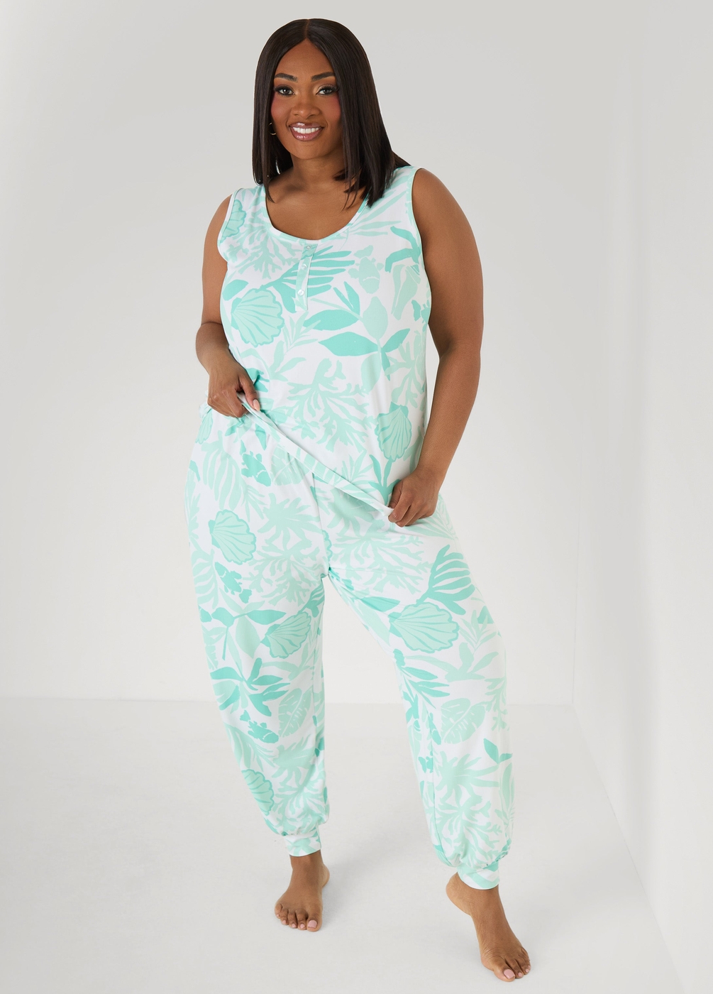 Moon To Noon Leaf Print PJs Set