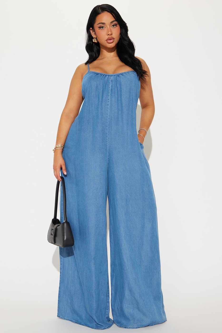 Farmer's Market Strolls Chambray Jumpsuit - Medium Wash | Fashion Nova