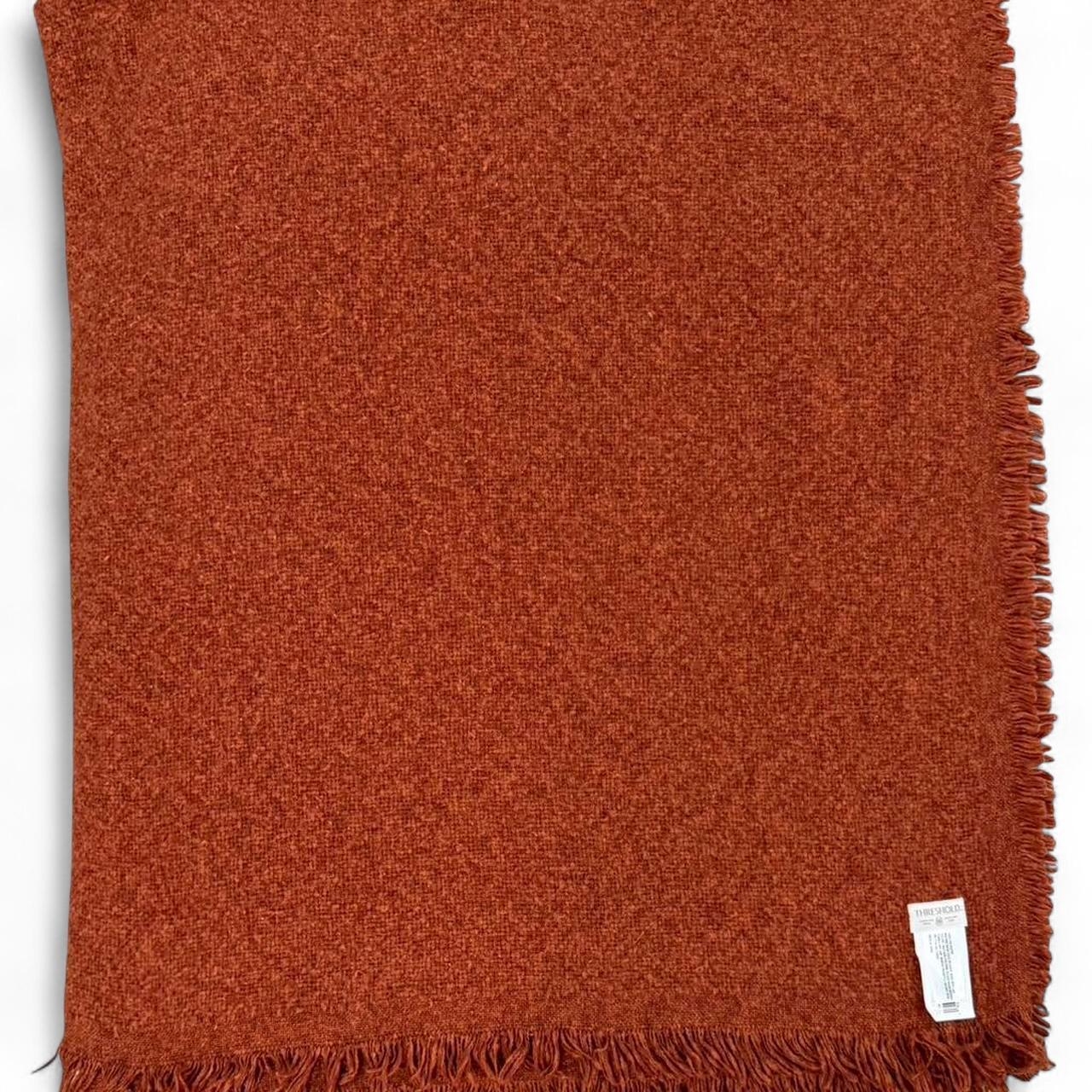 Soft orange fringe throw blanket #homedecor