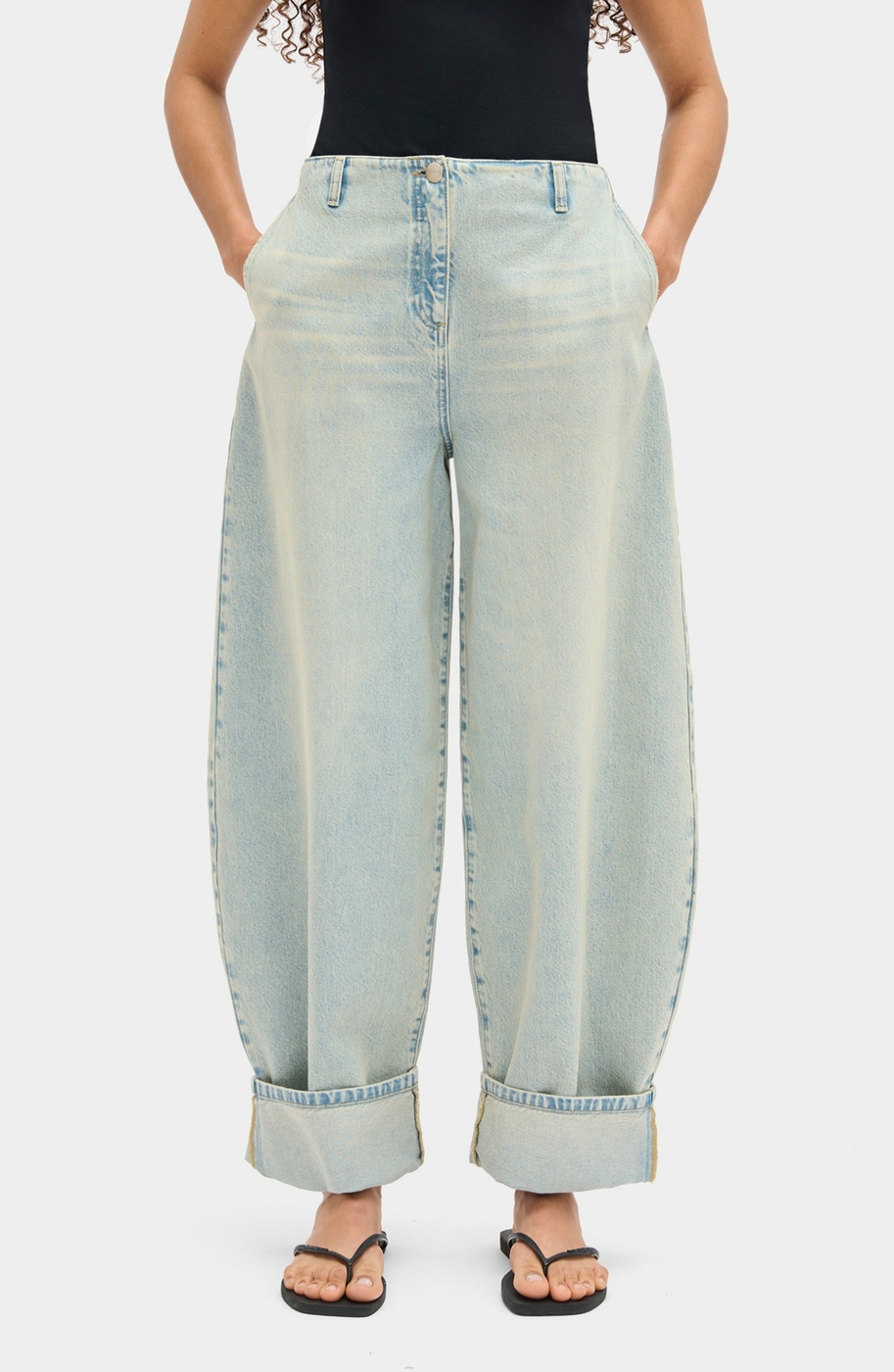 Christina Cuffed Barrel Leg Jeans